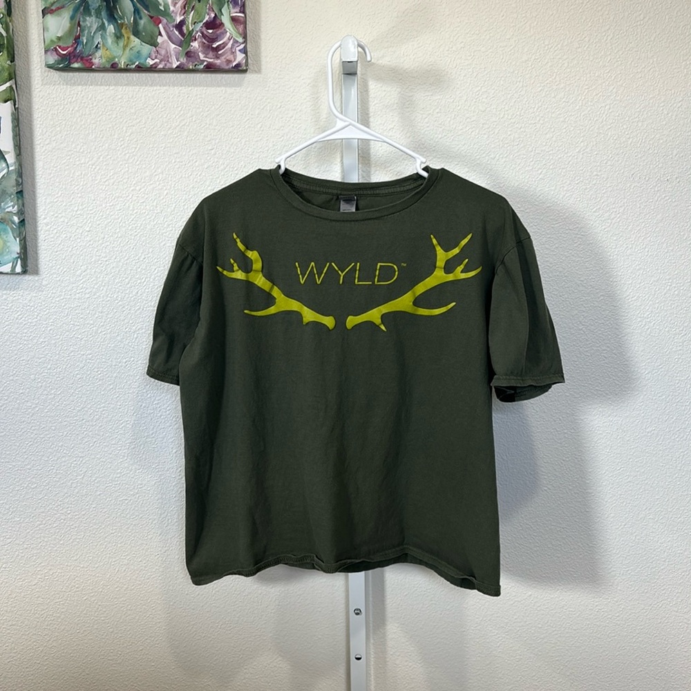 Wyld Edibles Cropped Tee